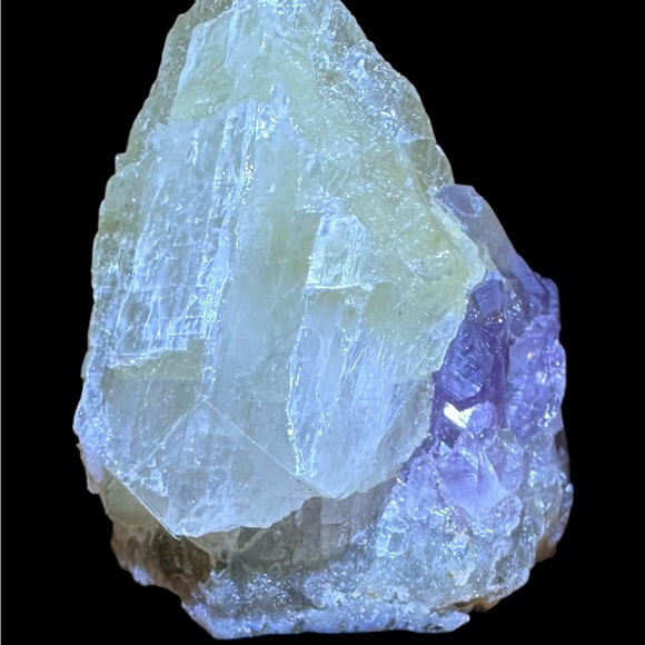 Bolivian Ametrine Crystal - Picture 4 of 4